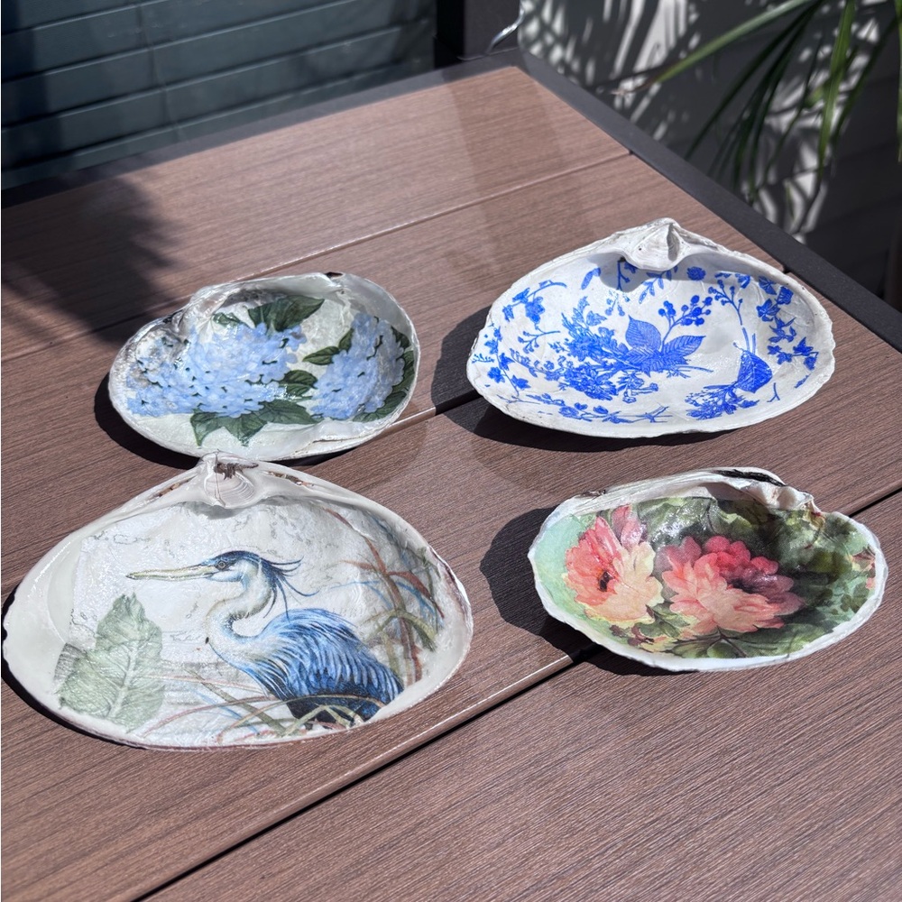 Decorative Floral and Bird Art shells